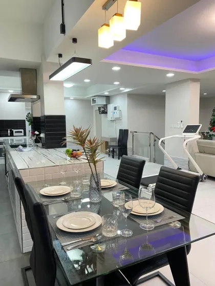 Villa à Kathu 5 chambres avec piscine privée à vendre