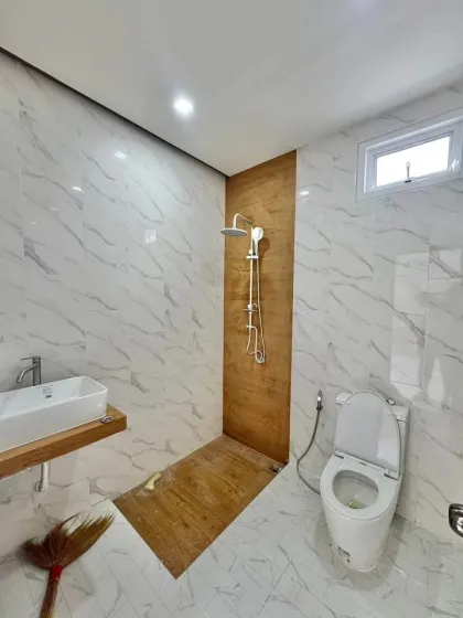 Casa Independiente de 3 Habitaciones en Bang Jo, Phuket