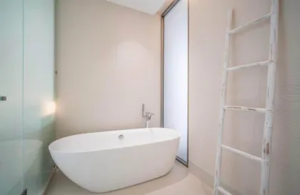 Moderne 3-Zimmer-Villa mit privatem Pool in Luxepride Phase 3, Cherng Talay