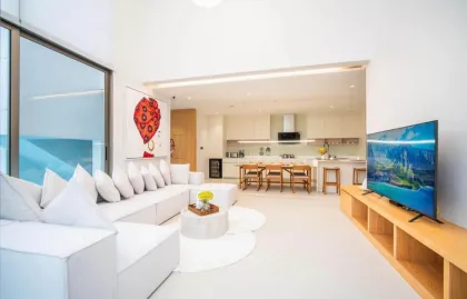 Moderne 3-Zimmer-Villa mit privatem Pool in Luxepride Phase 3, Cherng Talay