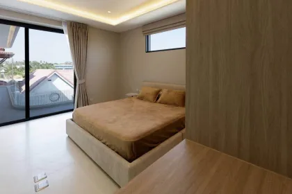 Luxuriöse 4-Schlafzimmer-Poolvilla in der Nähe des Rawai-Strands