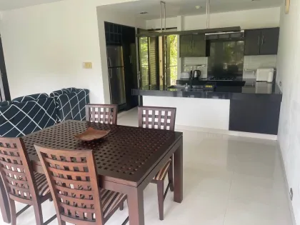 115 sqm 3-Bedroom Apartment with Pool Access in Kamala