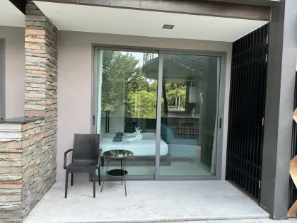 Студия с 1 спальней и выходом к бассейну в The Emerald Terrace, Патонг