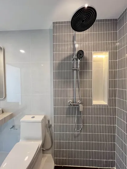Пул вилла с 4 спальнями и 5 ванными в Land & Houses Siwalee2, Чалонг