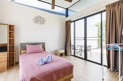 Maison de Ville 3 Chambres 3 Salles de Bain à Laguna Phuket Près de la Plage Bang Tao