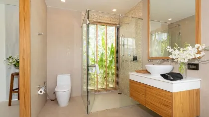 วิลล่าสระว่ายน้ำสุดหรู 4 ห้องนอนใน Anchan Villa เฟส 1, ลายัน