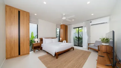 วิลล่าสระว่ายน้ำสุดหรู 4 ห้องนอนใน Anchan Villa เฟส 1, ลายัน