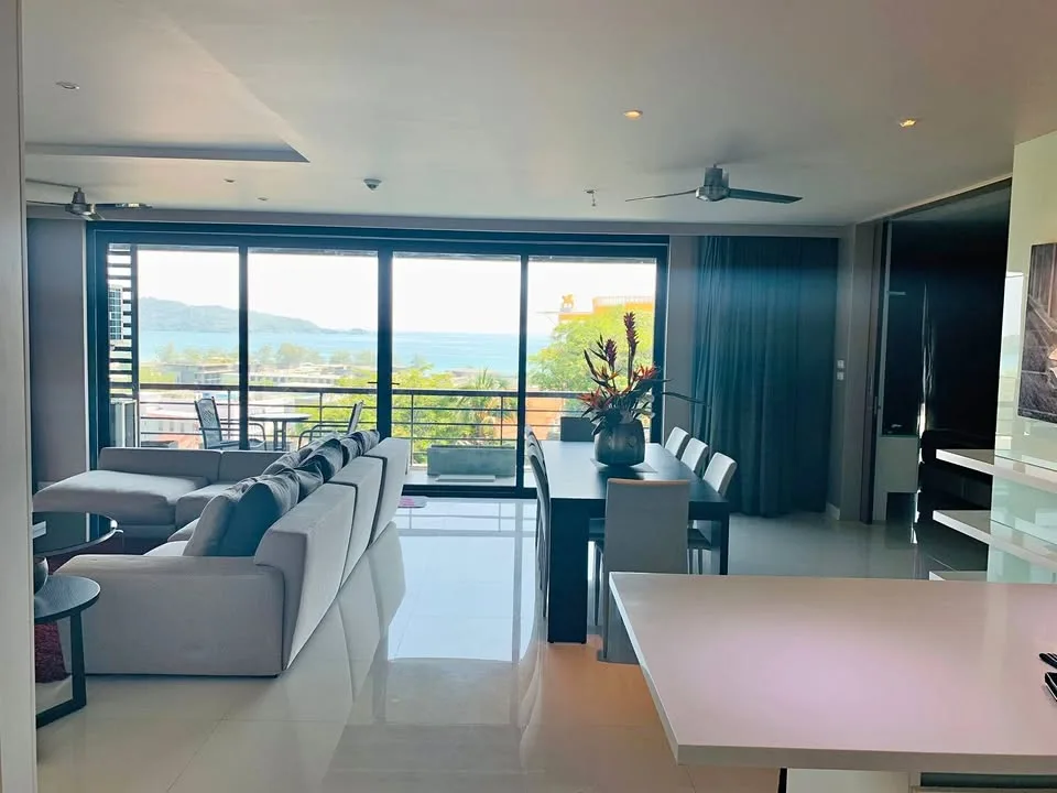 Appartement 1 chambre 2 salles de bain spacieux avec vue mer à Patong