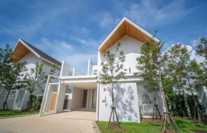 Moderne 3-Schlafzimmer-Villa mit Privatpool in Luxepride Phase 3
