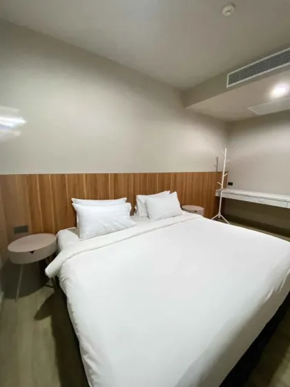 Appartement 2 Chambres 2 Salles de Bain au Veloche Group Condominium, Plage de Karon