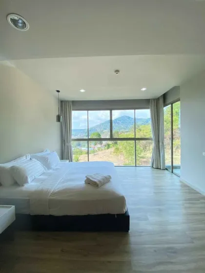 Appartement 2 Chambres 2 Salles de Bain au Veloche Group Condominium, Plage de Karon