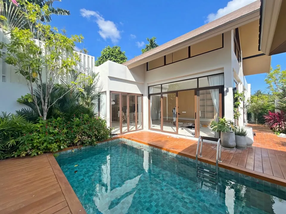 Luxuriöse tropische Privatpoolvilla 2 Schlafzimmer, 2 Bäder