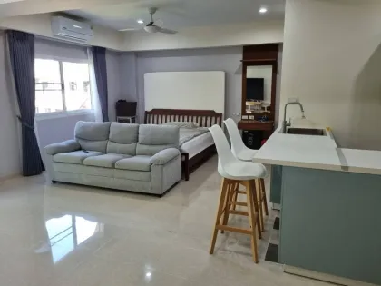 Продаётся 1-комнатная квартира в Golf View Condo, Kathu