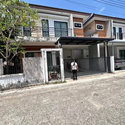 3 Schlafzimmer, 3 Badezimmer Doppelhaushälfte in Bang Jo, Cherng Talay, Phuket