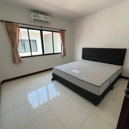 3 Schlafzimmer, 3 Badezimmer Doppelhaushälfte in Bang Jo, Cherng Talay, Phuket