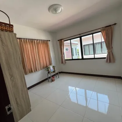3 Schlafzimmer, 3 Badezimmer Doppelhaushälfte in Bang Jo, Cherng Talay, Phuket