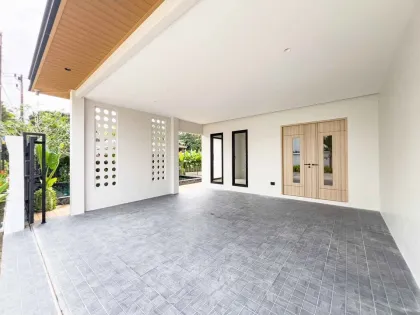 2-Bedroom 3-Bathroom Pool Villa near Laguna Cherngtalay, Nai Yang