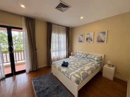 Luxury 4-Bedroom Corner Villa in Laguna Phuket