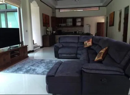 Luxury 4-Bedroom Garden Villa Near Bang Tao Beach
