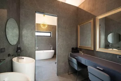 Luxuriöse 3-Zimmer-Villa mit Pool in Bangtao