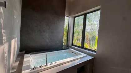 Villa Moderne 4 Chambres avec Piscine à Cherngtalay, Phuket