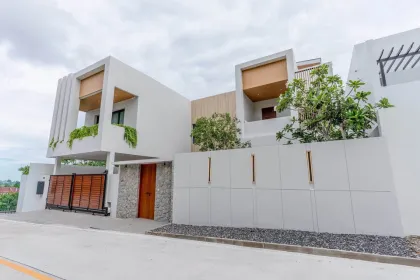Villa de lujo con vista al mar, 3 habitaciones y 4 baños en Rawai