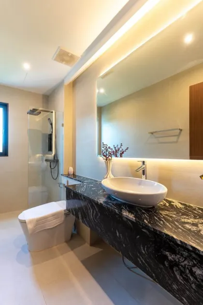 Villa de lujo con vista al mar, 3 habitaciones y 4 baños en Rawai