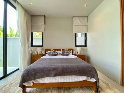 Moderne 3-Zimmer-Poolvilla in Botanica Modern Loft II, Bang Tao