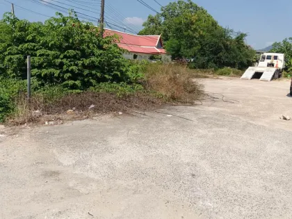 Terreno en venta en zona comercial principal de Baan Don, Cherng Talay