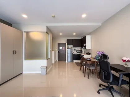 Condo con vistas a la montaña cerca de la Playa Karon, 1 dormitorio, 44 m²