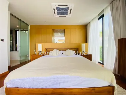 Modern 3-Bed Pool Villa with Private Pool in Bang Tao