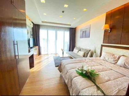 1-комнатная квартира с видом на море в SEA & SKY CONDO Карон