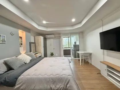 ขายคอนโด 1 ห้องนอน 1 ห้องน้ำ ใจกลางป่าตอง พร้อมเฟอร์นิเจอร์