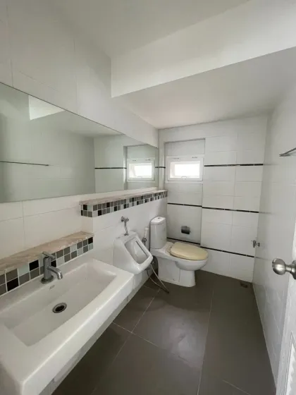 Вилла с 3 спальнями на продажу в 88 Land & Houses Hill Side, Чалонг, Пхукет