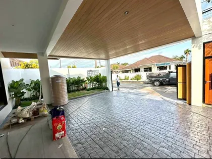 Private Pool Villa in Paklok, 4 Beds, 5 Baths for Sale