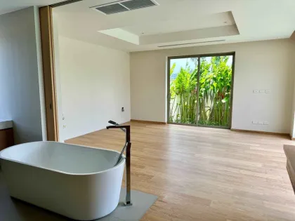 4-Bedroom Luxury Pool Villa in Prime Cherng Talay - Trichada Breeze