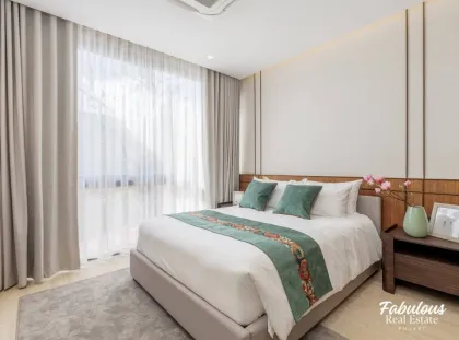 Seeufer Villa mit Privatem Pool in Cherng Talay, Phuket