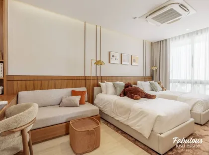 Seeufer Villa mit Privatem Pool in Cherng Talay, Phuket