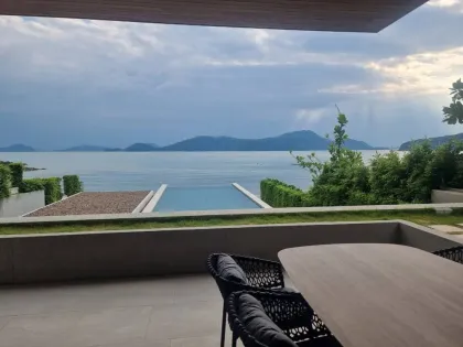 Роскошная вилла с 4 спальнями на берегу моря в Maison Marina Panwa, Пхукет