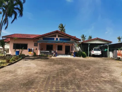 Freistehendes Haus mit 3 Schlafzimmern und 2 Bädern in Chalong zu verkaufen