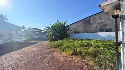 Freistehendes Haus mit 3 Schlafzimmern und 2 Bädern in Chalong zu verkaufen
