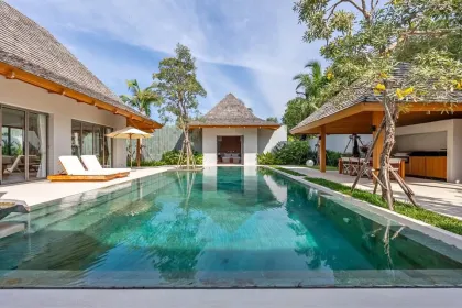 Роскошная вилла с 4 спальнями и бассейном в Anchan Tropicana, Пхукет