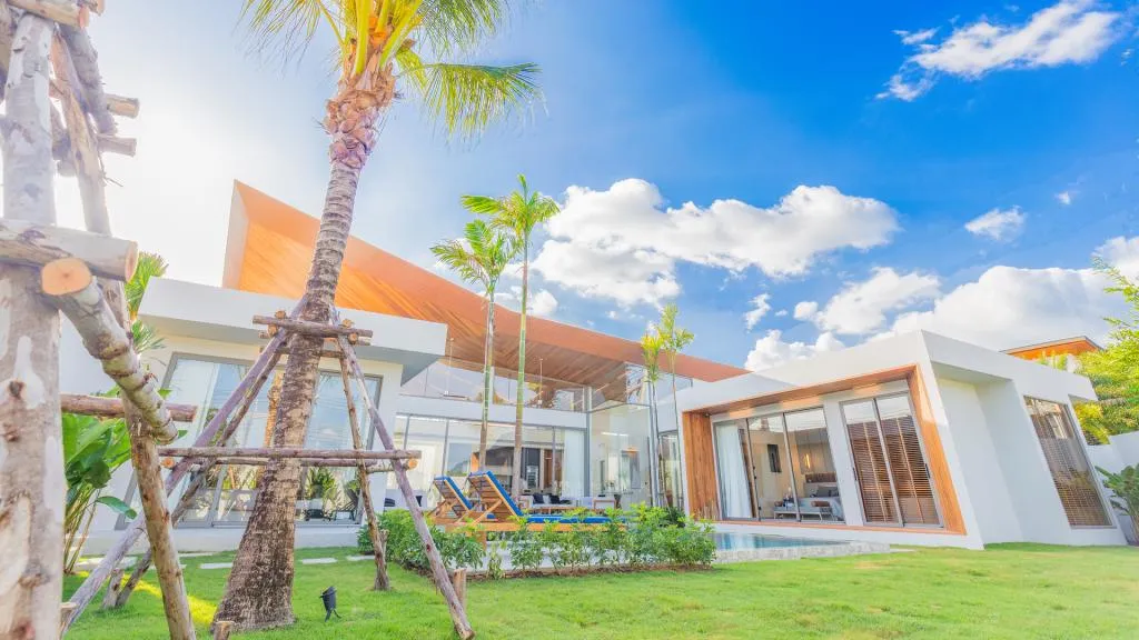 Zenithy Luxe Villa