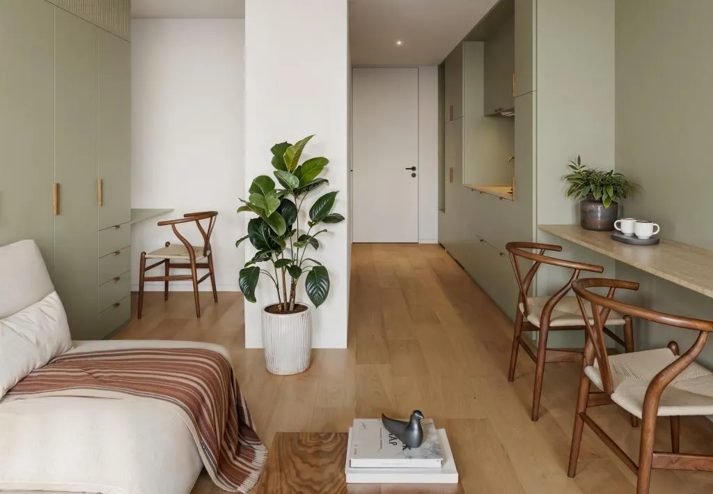 Serene Condo Layan