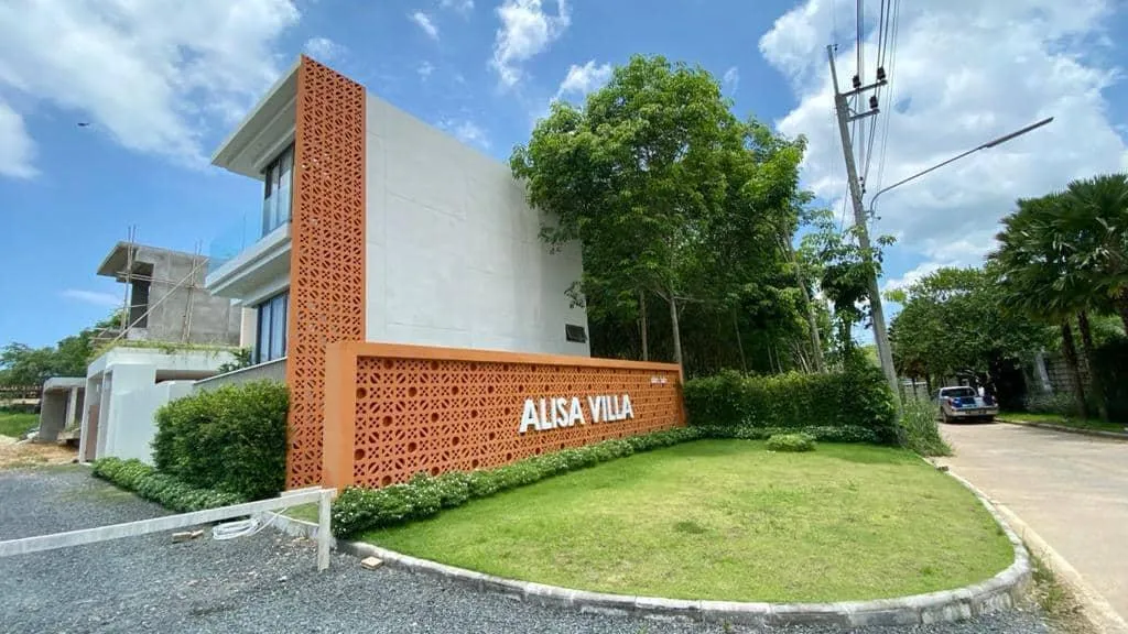 Alisa Pool Villa