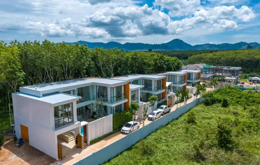 Alisa Pool Villa