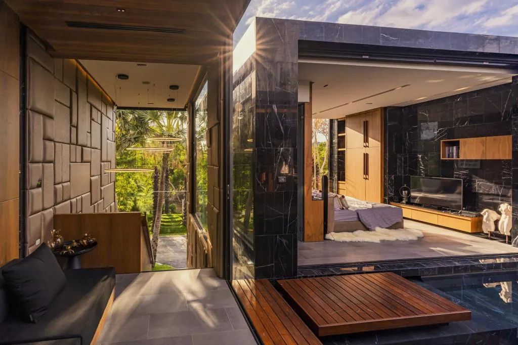 The Victory Villas