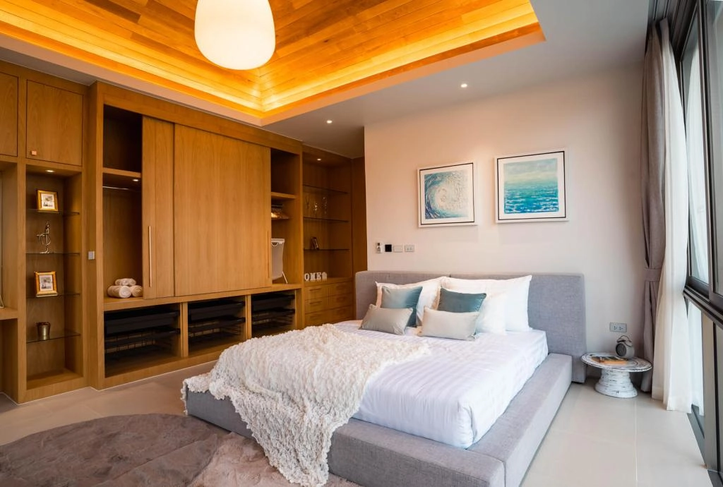LuxPride Villas