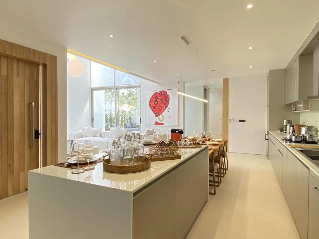 LuxPride Villas