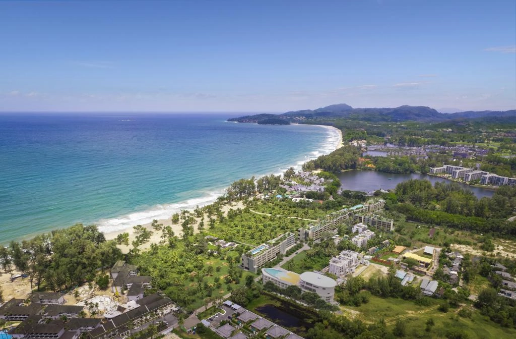 Laguna Beach Residences Seashore